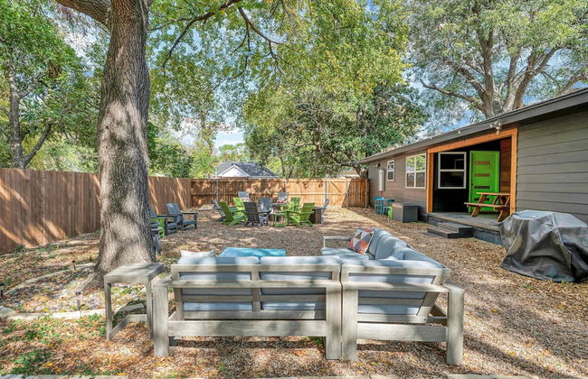 The Mod Poppy Large Home 10 Minutes From it all - Foto 67