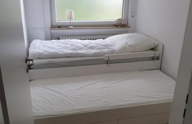 Ferienwohnung Voelker, wenige Schritte zum Meer, WLAN, 3 SZ, Kinder geeignet, Sackgasse, Horumersiel - Nordsee, Erdgeschoss - Foto 13