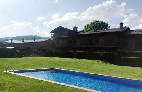 Planta baja con jardín y piscina en Olopte - Foto 7