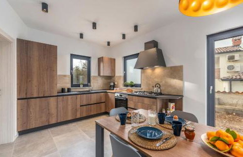 Villa Isabel with Heated Pool near Poreč - Foto 12