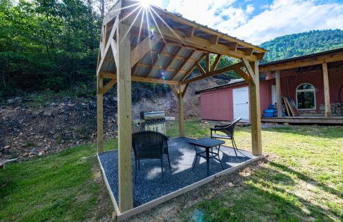 Secluded LUX Bunker Hot Tub, Views & Trails - Foto 31