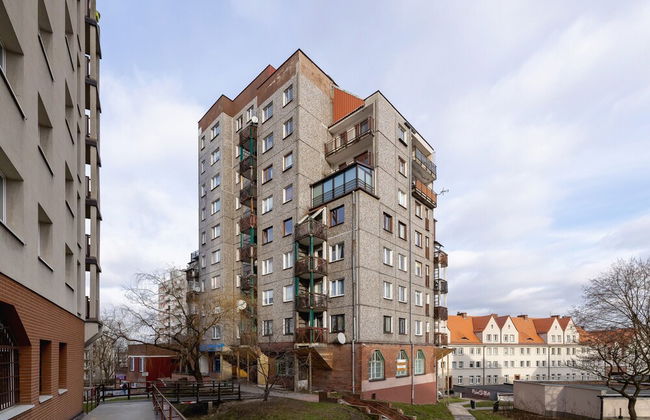 Grey Apartment in Katowice by Renters - Foto 39