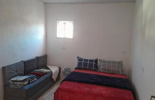 Suíte e cozinha, entrada compartilhada - Foto 17