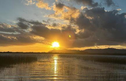 Casa na lagoa do Palmital com acesso à lagoa na propriedade e localizada apenas a 13 km da praia de Atlântida Sul e do Centro de Osório Lugar com Natureza-Wi-Fi 1 cama de casal e um beliche 2 solteiros - Foto 10