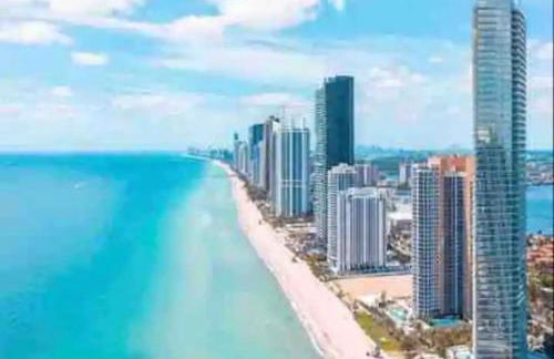 Entire Condo in Sunny Isles - Foto 8