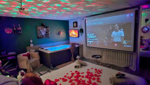 App jacuzzi & piscine privée - loveroom - Suite Emeraude - Foto 2