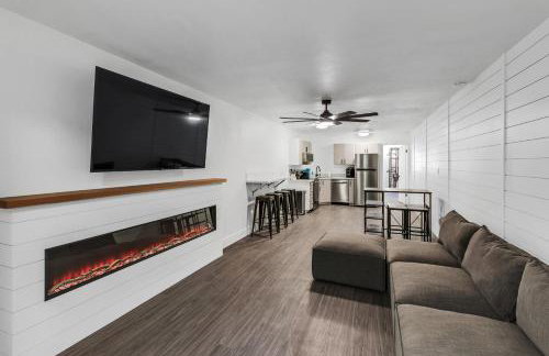 Beautiful Ski-in Ski-out Condo Located On The Eagle Point Resort! condo - Foto 2