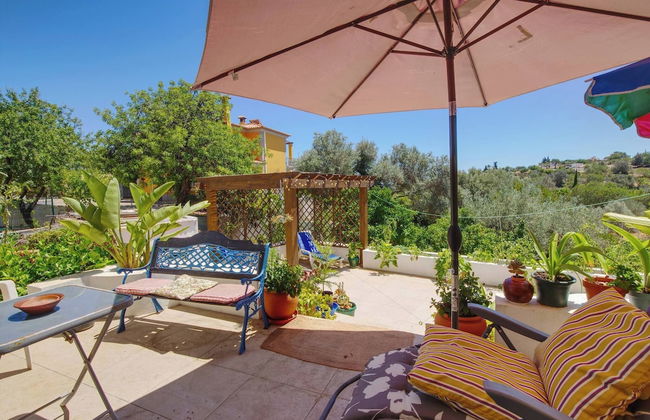 House In Quiet Location - Foto 1