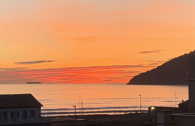 Cosy Apartment With Terrace View in Sarzana, Italy - Foto 17