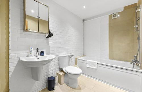 Zone 1, Family Friendly, 2 Beds, Central London - Foto 11