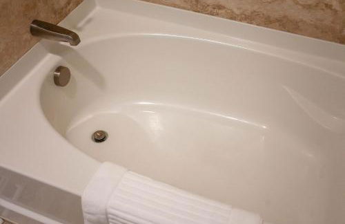 Sojourn Beautiful Family Home with Backyard in Ghent - Foto 54