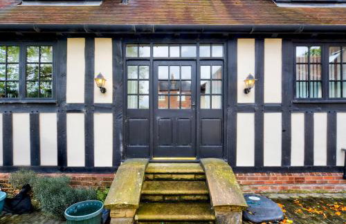 Historic 4 Bedroom Home in Dunham Massey - Pass the Keys - Foto 57