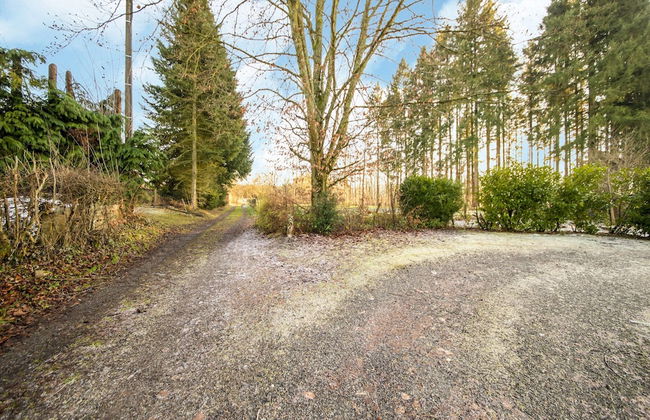 Stylish Retreat With Sauna - Photo 36