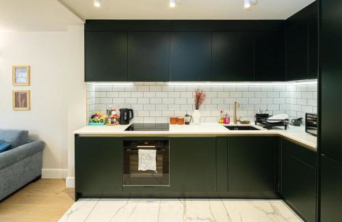 2BR Garden Flat Near Richmond & Stadium - Foto 17