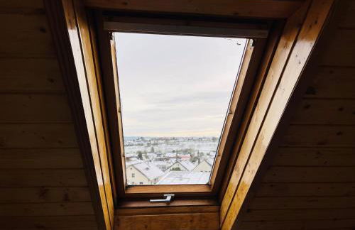 GHomeT - 6 Zimmer Wohnung with parking - Up to 10 guests - Monteur, Handwerker & Large family welcome - Foto 27