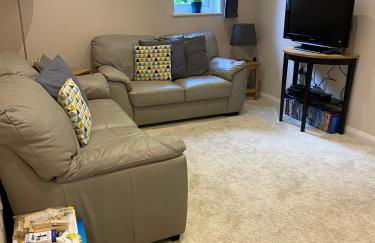 Private 1st Floor Apartment - Perfect for Port of Dover, Eurotunnel and Short Stays - Foto 3