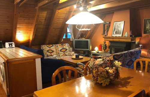 Casa de piedra con encanto en el bonito pueblo de Bagergue - Foto 11