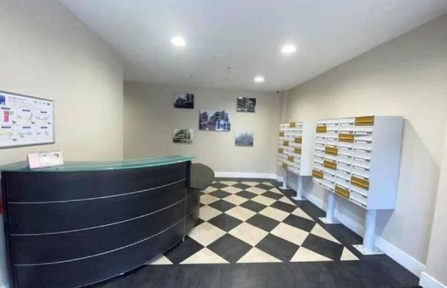 Doncaster City Centre Deluxe - Photo 1