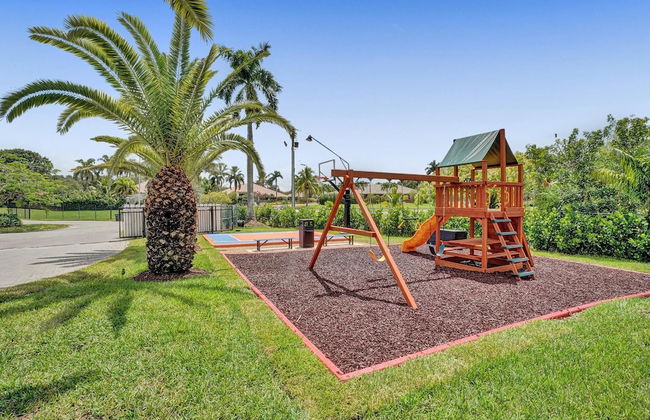 The Grand Luxe 8BR Villa w Pool and Basketball - Foto 20