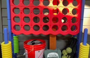 Family-Friendly Luxe Home with Sauna - mins to UO - Foto 47