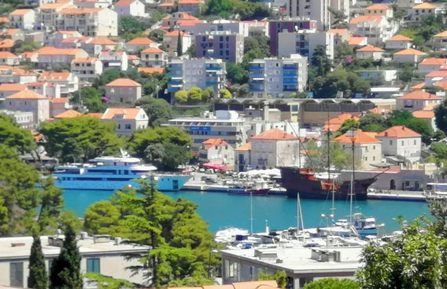 Insideout Apartment - Photo 22