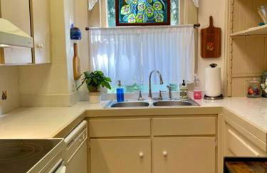 Large Historical Home for Groups Walk to Downtown! - Foto 61