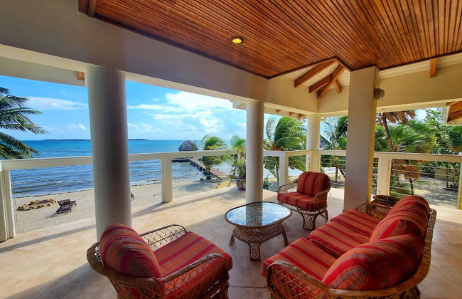 Lucky Duck Villa - Private Beach Escape - Foto 23