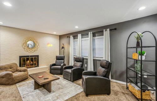 CollegeHill ~ King, Firepit, Theater ~ NearWesley - Foto 5