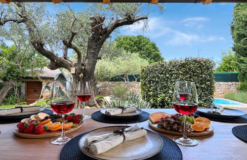 Villa Liberta - Private Family Villa with Pool & Garden - Photo 24