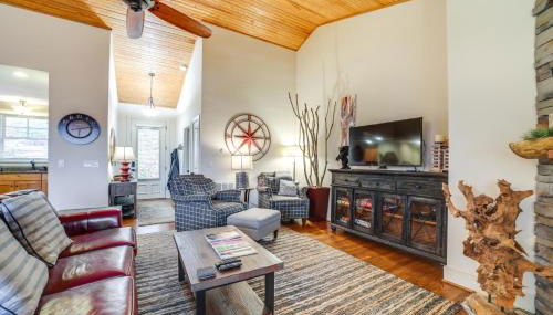 Hike and Boat Cozy Bear Lake Cottage! - Foto 4