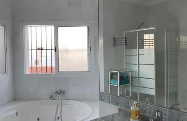 Villa Ladera Panorama - private heated pool - Foto 24