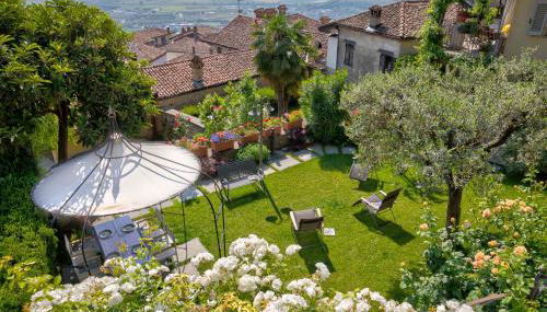 "Luisa's Smile" - Foto 3, Garden, Garden view