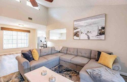 Poolside Oasis-5 miles from Venice Beach - Photo 14