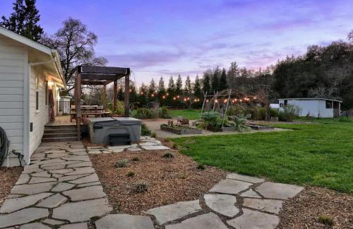 Homestead With Pool And Hot Tub - Wine Tastings Included - Foto 60