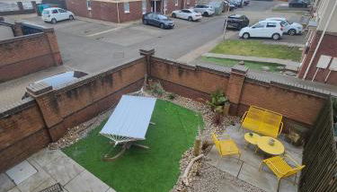 Shoreline Seaside Holiday Home Aberavon beach - Foto 3, Garden