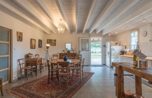 La Gravette - 650m de la plage - Parking - Foto 3