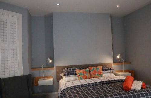 Huge 6-Bedroom House in Greenwich, Sleeps 12 - Foto 30