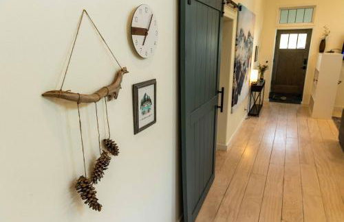 Trailside vacation home—easy walk to Winthrop - Foto 34