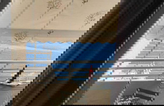 Myra Stunning Seaview Maisonette - Foto 22