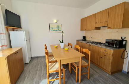 Casa Elka Residence Lake view and pool by Garda Domus Mea - Photo 11