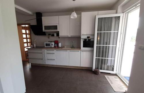 Holiday house with a swimming pool Poljica, Zadar - 24133 - Foto 24