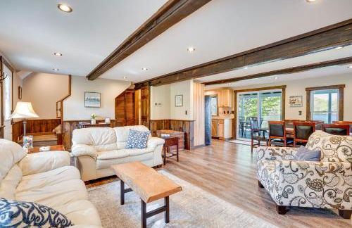 half Mi to Song Mtn Resort! All-Season Basecamp - Photo 5