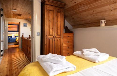 The Coach House - Photo 19