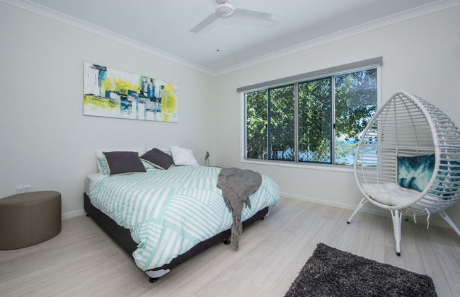 Magnetic Daze - Photo 3