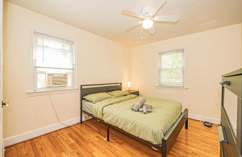 5BR 2 Bath Bath Near UMD and Metro to DC! - Foto 16