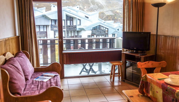 Apartment Le 2100 A et B - Lavachet-7 by Interhome - Photo 2, Living Room