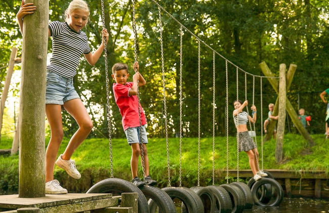 Well Furnished Mobile Home with Microwave near Water - Photo 25