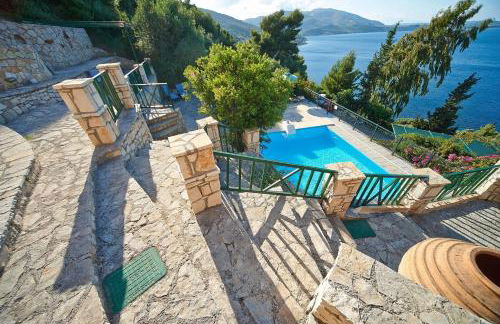 Villas Cavo Marathia - Photo 32