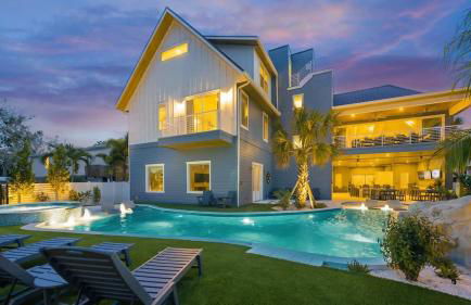 Salty Manor Estate - Foto 1