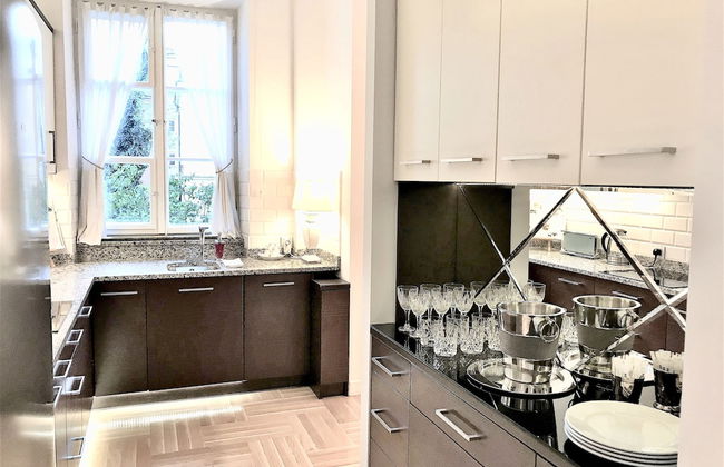 MONDRIAN Luxury Suites & Apartments Old Town Market Square - Photo 54